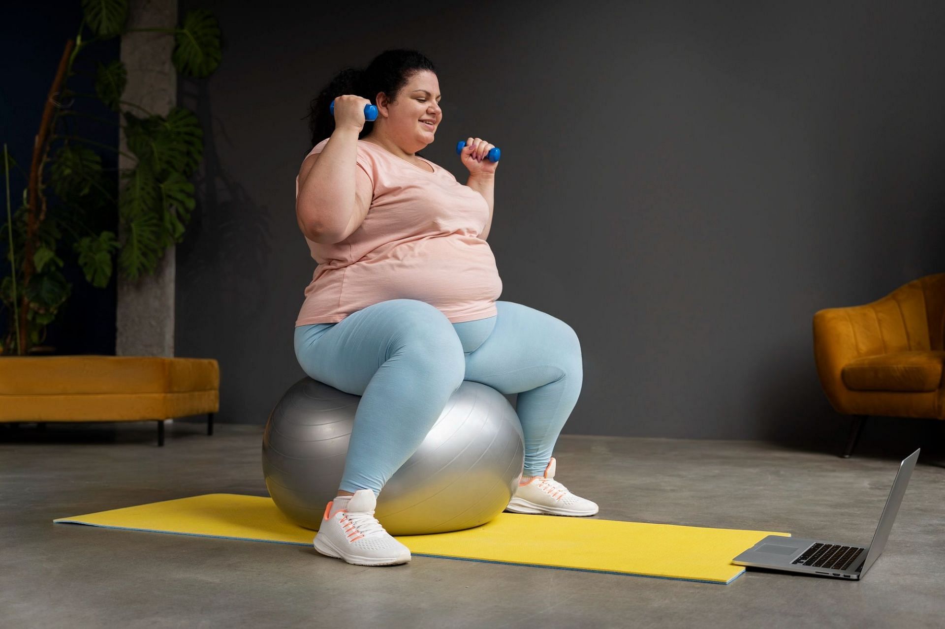 Over-weight (Image via Freepik)